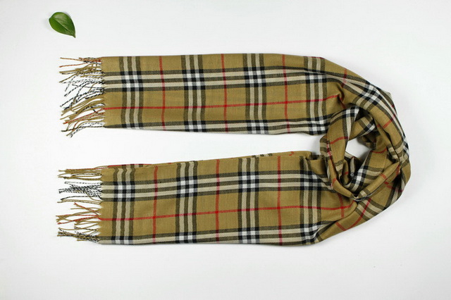 Burberry brand scarf 85